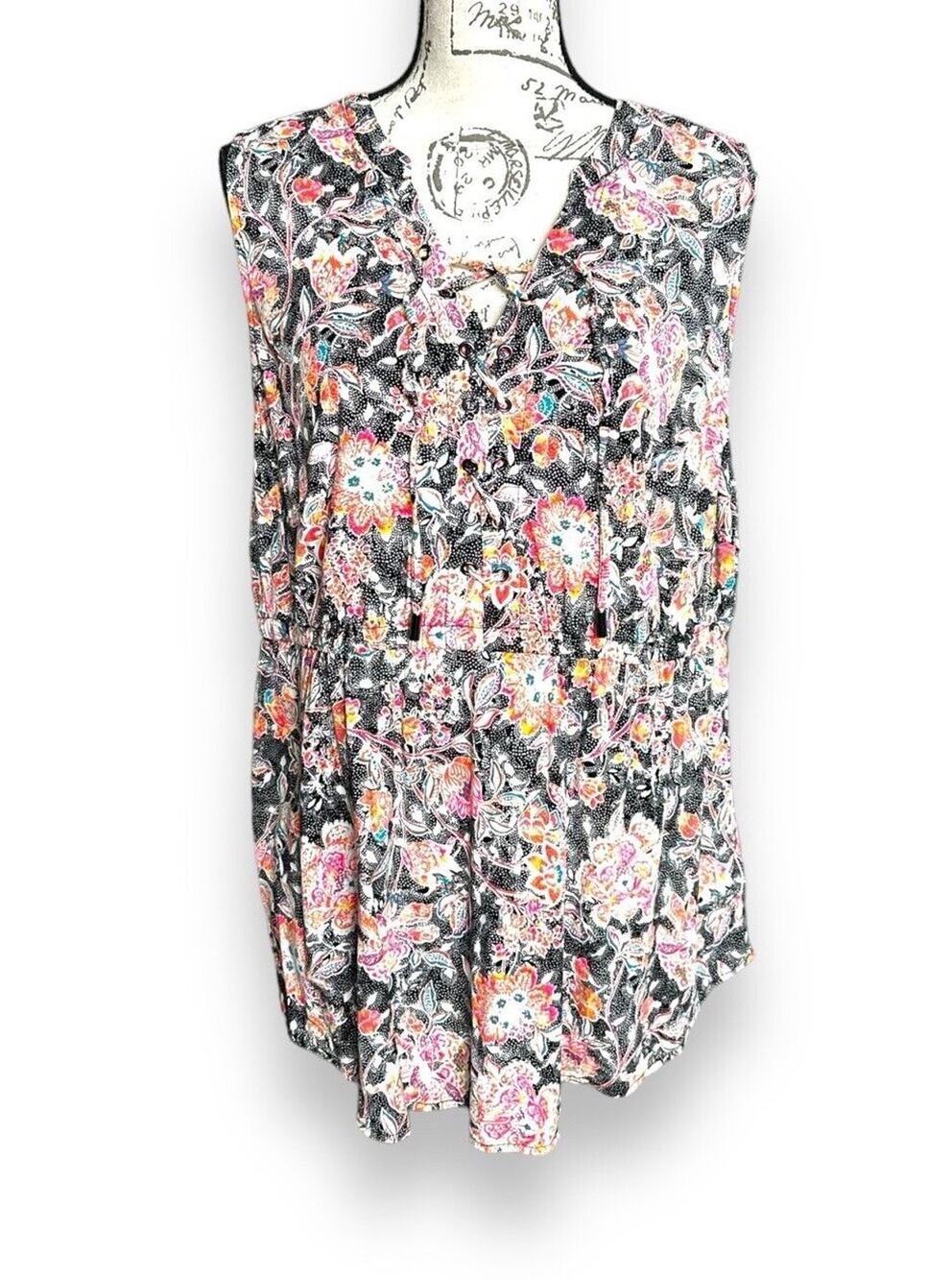 Torrid Black Neon Floral Stretch Challice Lace Up Tunic Top with Pockets Size 1